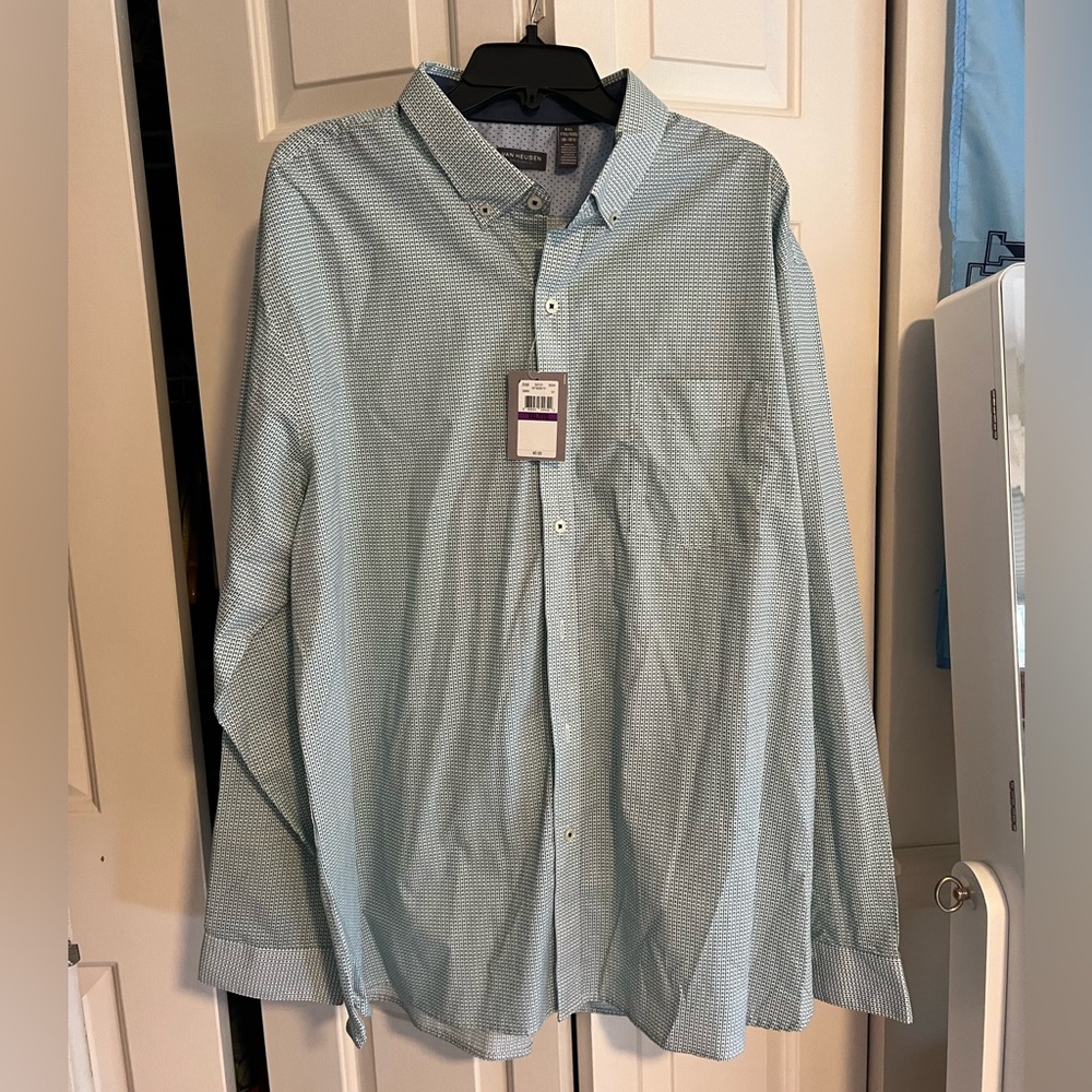 Van Heusen Green Casual Button Down Shirt